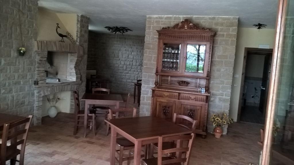 Agriturismo La Vite E L'Ulivo Baschi Εξωτερικό φωτογραφία
